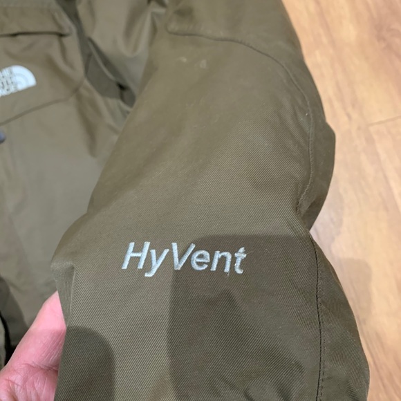 Men’s small Green Northface Parka - Picture 4 of 8